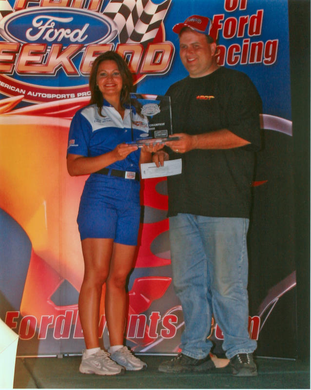 Tony Whetstone receiving championship trophy